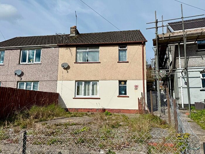 3 Bedroom Semi-Detached House For Sale In Hawthorn Hill, Merthyr Tydfil, South Glamorgan, Merthyr Tydfil (County Of), CF48