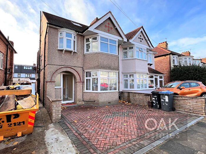 4 Bedroom Semi-Detached House To Rent In Elmcroft Avenue, London, N9