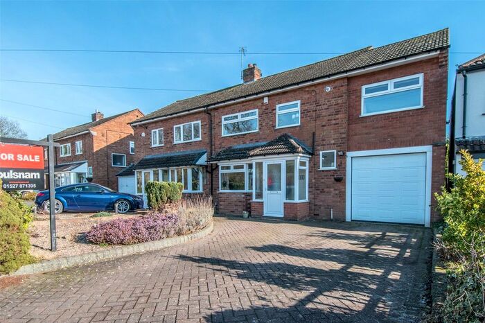 4 Bedroom Semi-Detached House For Sale In Gunner Lane, Rubery, Rednal, Birmingham, B45