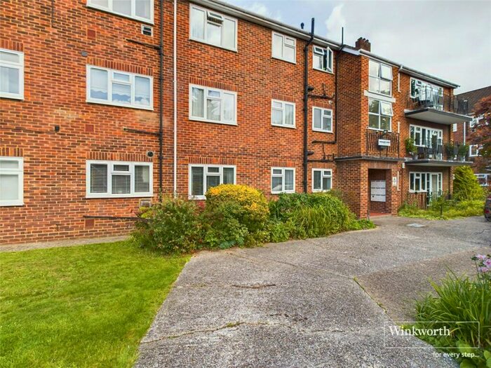2 Bedroom Apartment To Rent In Dunleary Court, Westcote Road, Reading, Berks, RG30