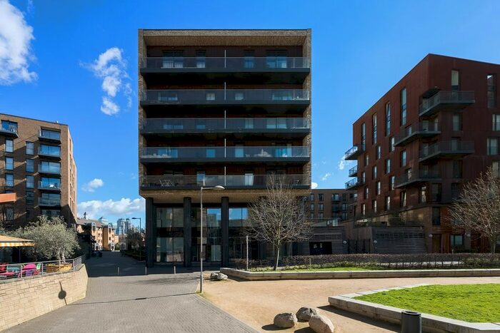 2 Bedroom Flat To Rent In Seafarer Way, London, SE16