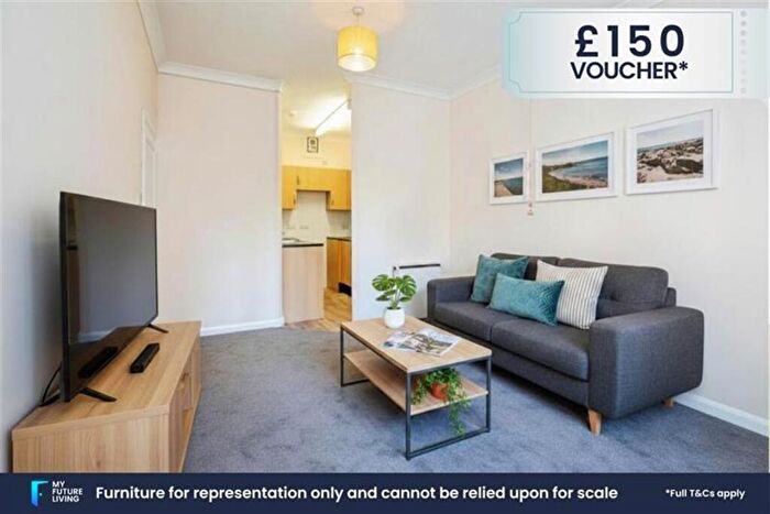 1 Bedroom Retirement Property To Rent In Pembroke Court, - High Street, Chatham, ME4