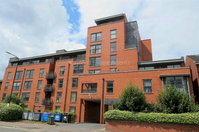 1 Bedroom Flat To Rent In Chester Road, Manchester, M16