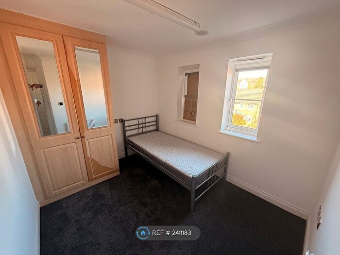 4 Bedroom Terraced House To Rent In Harberd Tye, Chelmsford, CM2