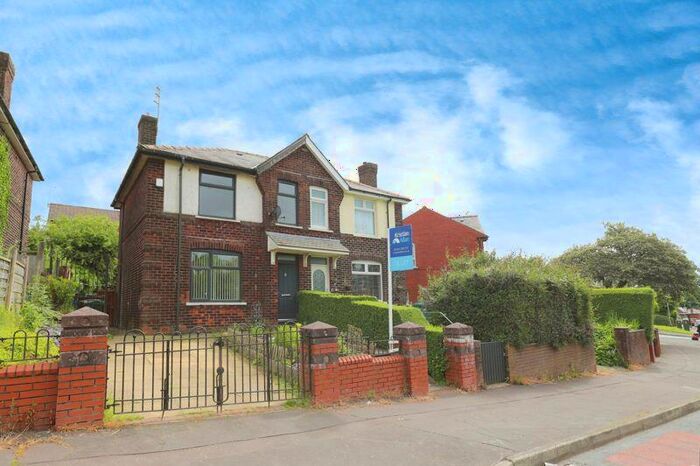 2 Bedroom Semi-Detached House To Rent In Rooley Moor Road, Rochdale, OL12