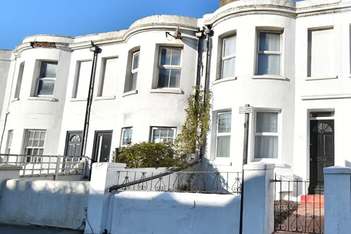 3 Bedroom Terraced House To Rent In Surrey Street, Brighton, BN1