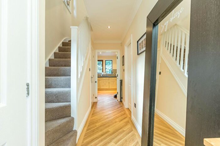 3 Bedroom Semi-Detached House For Sale In Old Mill Lane, Thongsbridge, Holmfirth, HD9