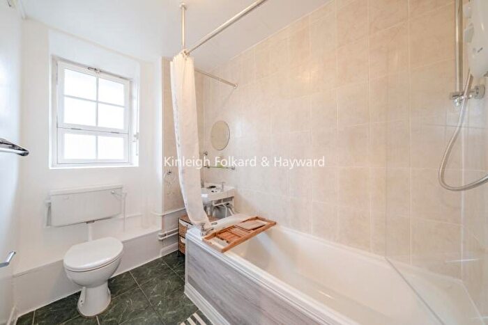 1 Bedroom Flat To Rent In Newburn Street Kennington, SE11