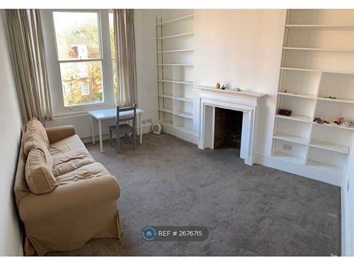 3 Bedroom Maisonette To Rent In Malvern Road, London, NW6