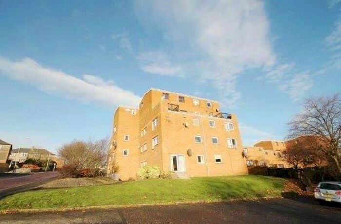 2 Bedroom Flat To Rent In Kinnaird Street, Dundee, DD3