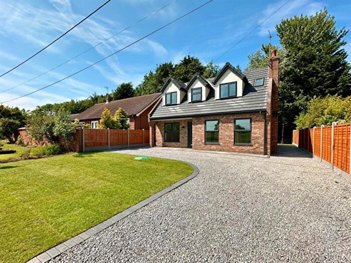 4 Bedroom House For Sale In Mappleton Road, Great Hatfield, Hull, HU11