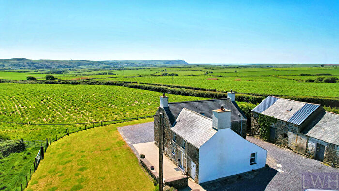 5 Bedroom Detached House For Sale In Barrach Fawr, Llangian, LL53