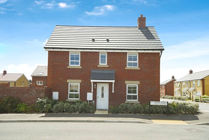 3 Bedroom Detached House For Sale In Keene Acres, Stanford In The Vale, Faringdon, SN7