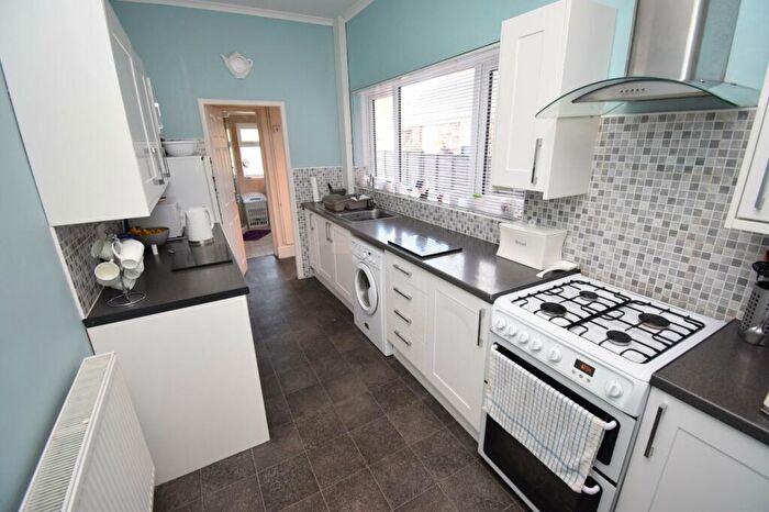 3 Bedroom End Of Terrace House For Sale In Longford Road, Longford, Coventry, West Midlands, CV6