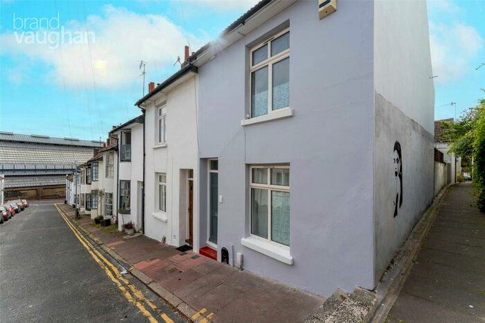 2 Bedroom Terraced House To Rent In Railway Street, Brighton, BN1