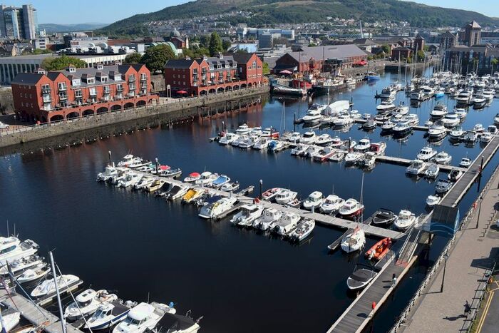 2 Bedroom Flat To Rent In Meridian Wharf, Maritime Quarter, Swansea, SA1