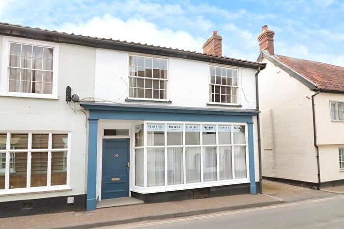 2 Bedroom Terraced House For Sale In Damgate Street, Wymondham, Norfolk, NR18