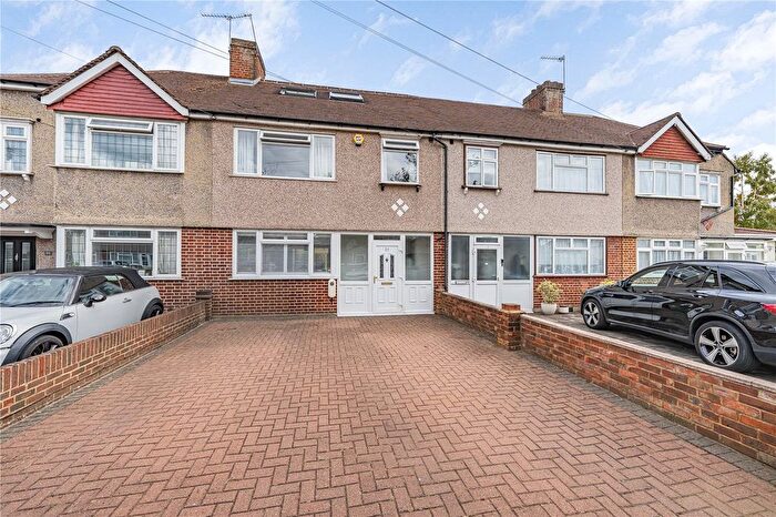 3 Bedroom Terraced House For Sale In Wilverley Crescent, New Malden, KT3