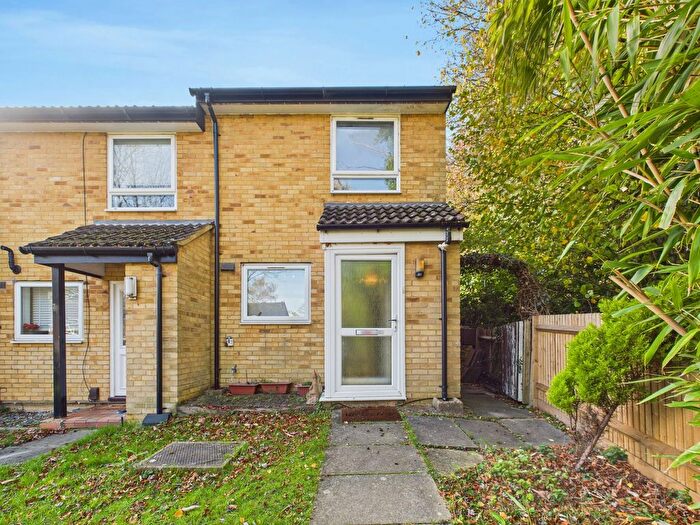 2 Bedroom Property To Rent In Bashford Way, Worth, RH10