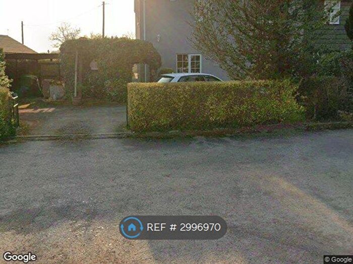 3 Bedroom Semi-Detached House To Rent In Pilkington Cottages, Wrexham, LL13