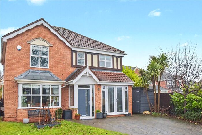4 Bedroom Detached House For Sale In Woodlea Gate, Meanwood, Leeds, LS6