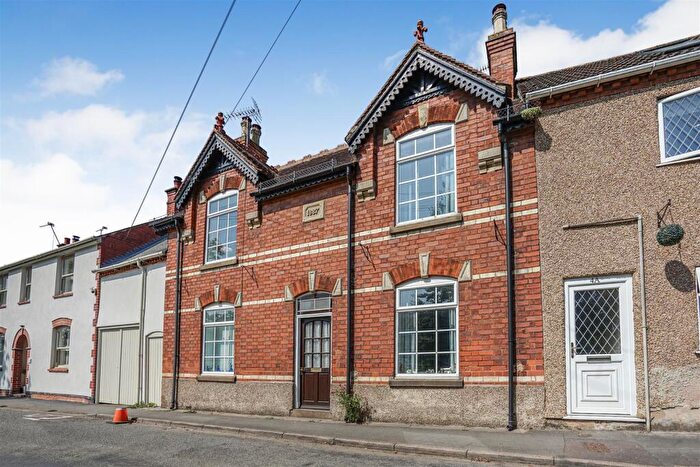2 Bedroom Character Property For Sale In Station Road, Stoke Golding, CV13