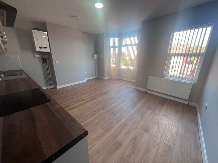 2 Bedroom Flat To Rent In Uppingham Road, Leicester, LE5