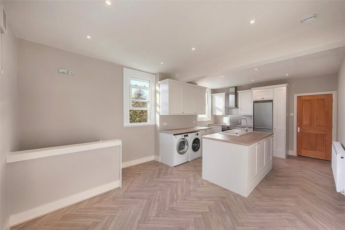 4 Bedroom Maisonette To Rent In Fielding Road, Chiswick, London, W4