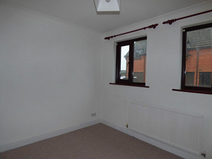 2 Bedroom Detached Bungalow For Sale In Cherry Orchard, Shipston-on-stour, CV36