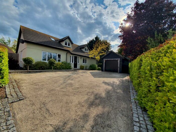 4 Bedroom Detached Bungalow To Rent In Lower Road, Hemingstone, Ipswich, IP6