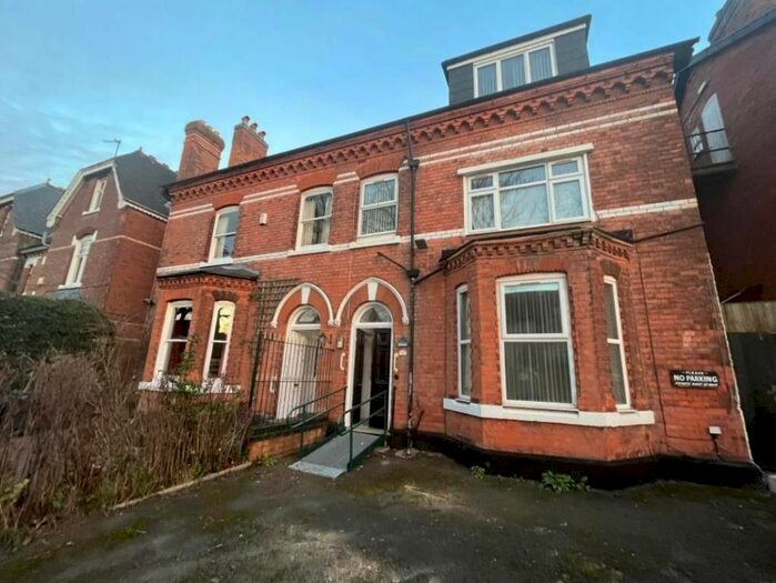 3 Bedroom Flat To Rent In Ascot Road, Moseley, Birmingham, B13