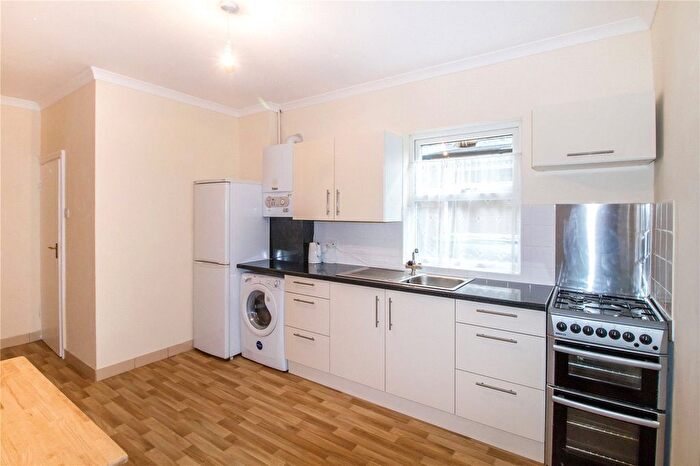 1 Bedroom End Of Terrace House To Rent In Durnsford Road, Wimbledon Park, SW19