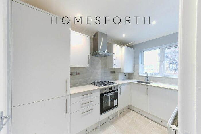 1 Bedroom Flat To Rent In Shepherds Walk, Neasden NW2