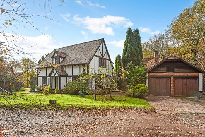 4 Bedroom Detached House For Sale In Conford, Liphook, Hampshire, GU30