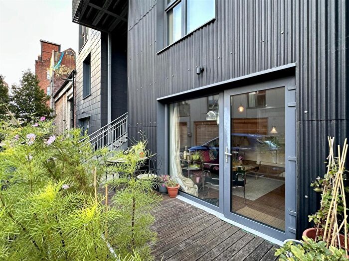 2 Bedroom Duplex To Rent In Little Kelham, Sheffield, S3