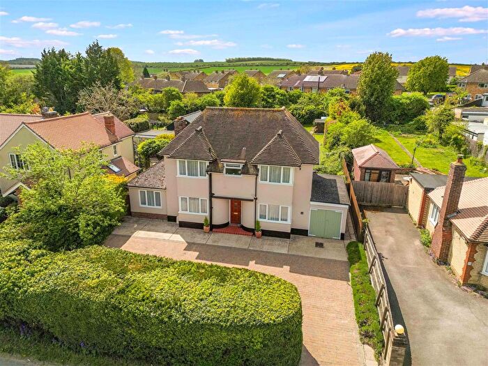 3 Bedroom Detached House For Sale In Ickleton Road, Duxford, Cambridge, CB22