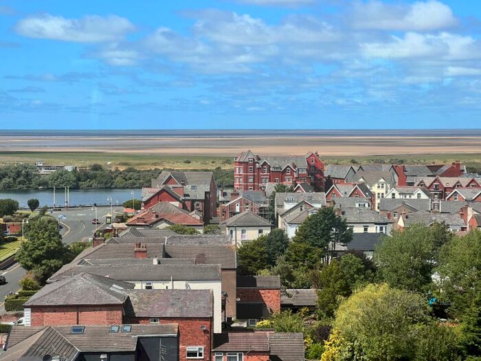 2 Bedroom Apartment To Rent In Albert Road, Southport, Merseyside, PR9