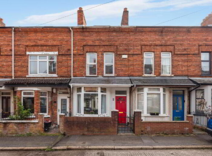 4 Bedroom Mid Terraced House For Sale In Lismain Street, Belfast, BT6