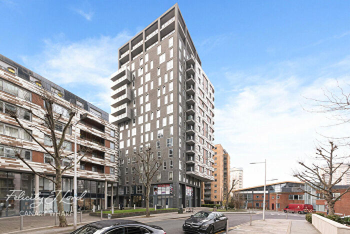 3 Bedroom Apartment For Sale In Indescon Square, London, E14