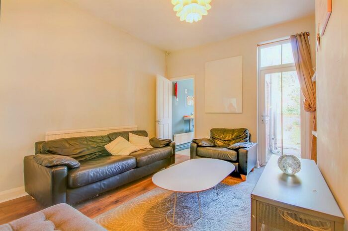 4 Bedroom Terraced House To Rent In Rivers Street, Leicester, LE3