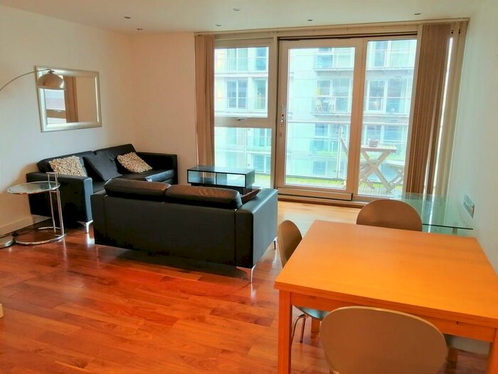 2 Bedroom Apartment To Rent In The Edge, Clowes Street, M3