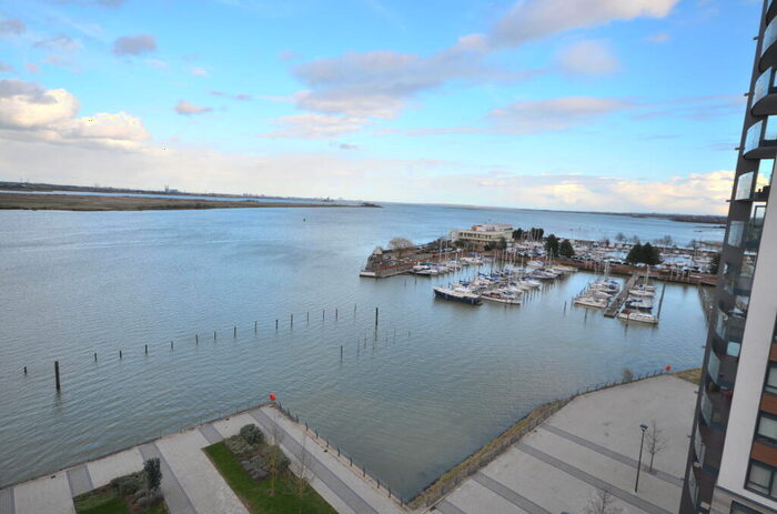 1 Bedroom Apartment To Rent In The Peninsula, Pegasus Way, Gillingham, ME7