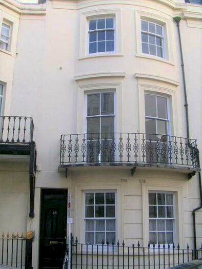 1 Bedroom Flat To Rent In Waterloo Street, Hove, BN3