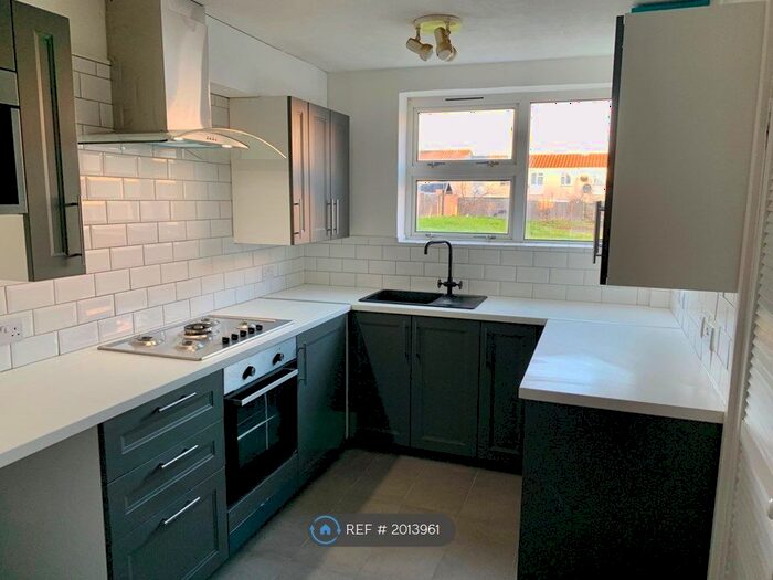 3 Bedroom End Of Terrace House To Rent In Milwards, Harlow, CM19