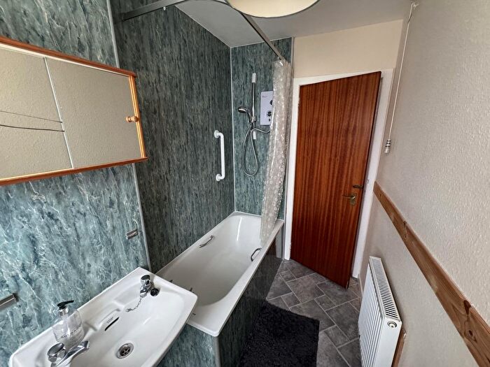 2 Bedroom Flat To Rent In Dundee, DD2