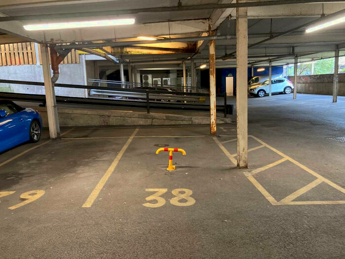 Garage / Parking To Rent In City Heights, Victoria Bridge Street, Salford, Lancashire, M3