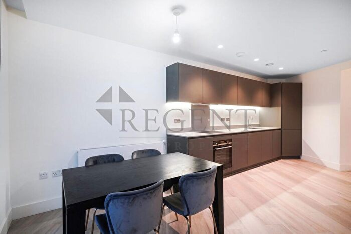 2 Bedroom Apartment To Rent In Hale Works, Daneland Walk, N17