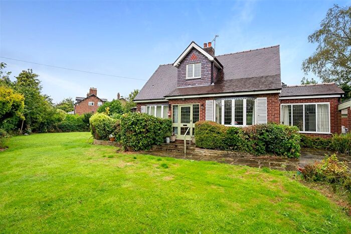 4 Bedroom Detached House For Sale In Sunbank Lane, Ringway, Altrincham, WA15