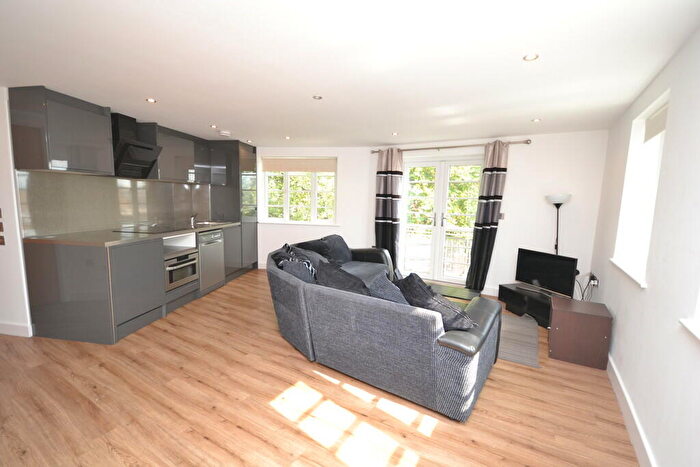 3 Bedroom Penthouse To Rent In Enfield House, Low Pavement, City Centre, NG1