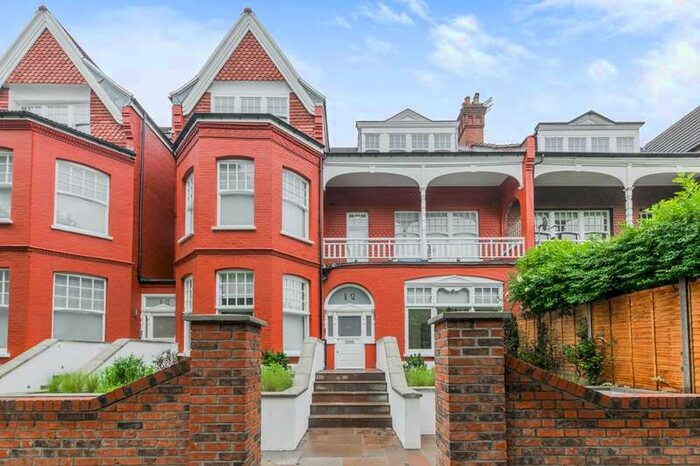 2 Bedroom Flat To Rent In Queens Avenue, Muswell Hill, N10